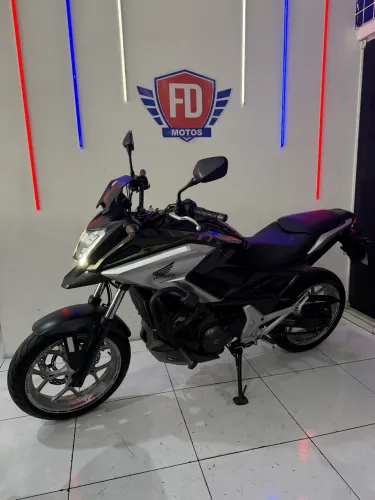 NC 750X 2019 COM GARANTIA DE LOJA