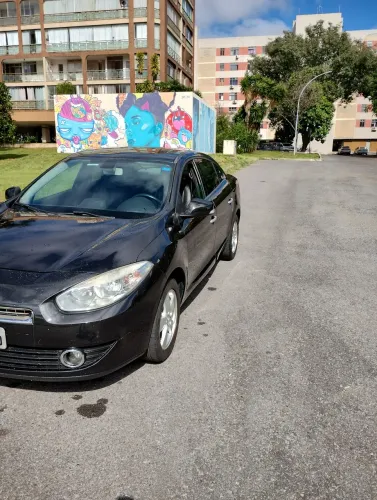 Renault Fluence Sed. Dynamique 2.0 16V Flex Aut. 2013