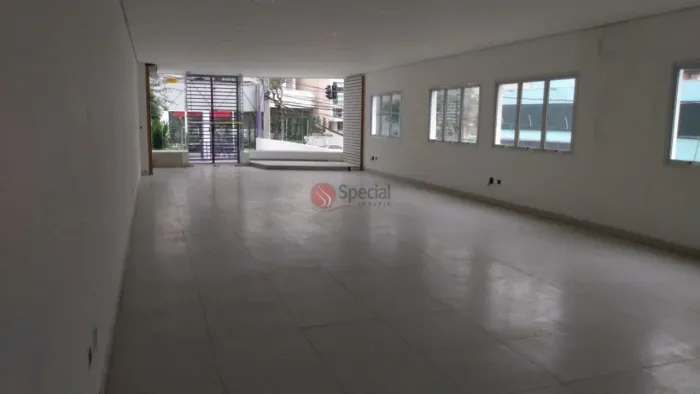Prédio comercial, para venda ou locação, Aclimação.