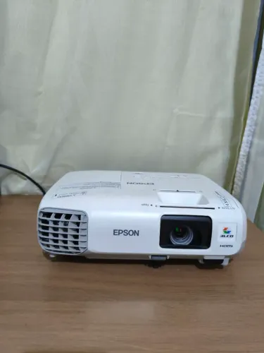 Projetor profissional Epson
