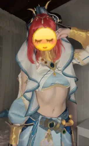 COSPLAY NILOU GENSHIN IMPACT