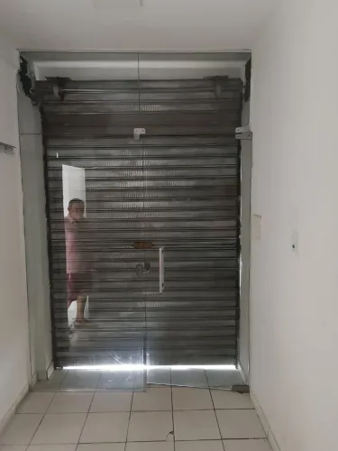 Porta de Rola para ponto comercial 