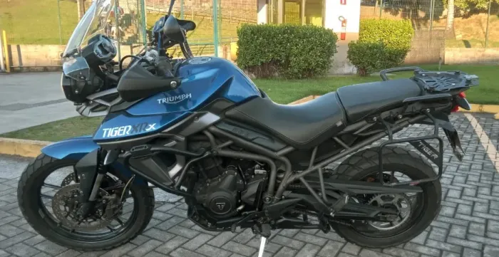 Triumph Tiger 800 XRX 2017 - Pronta para qualquer aventura!