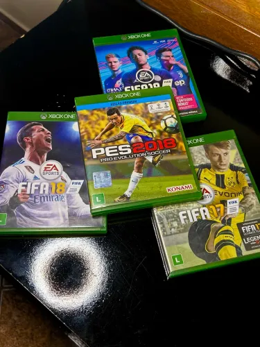 LOTE DE 4 JOGOS DE FUTEBOL XBOX ONE
