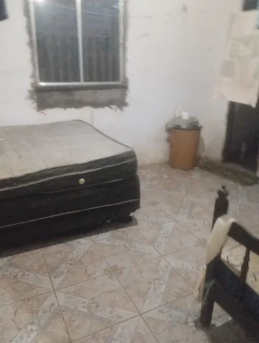 Casa localizada na vila riod