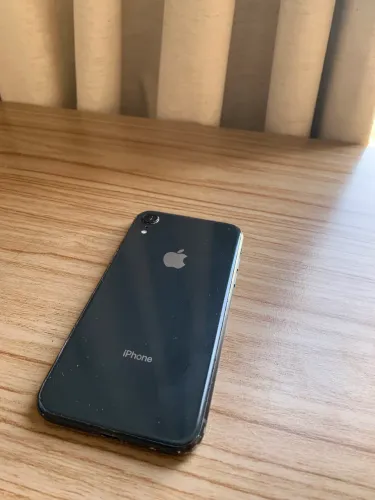 iPhone XR (Leia a Descrição)