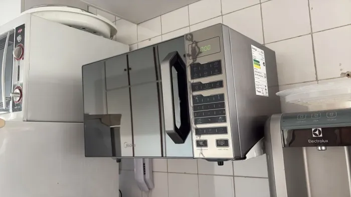 Microondas midea 34 l