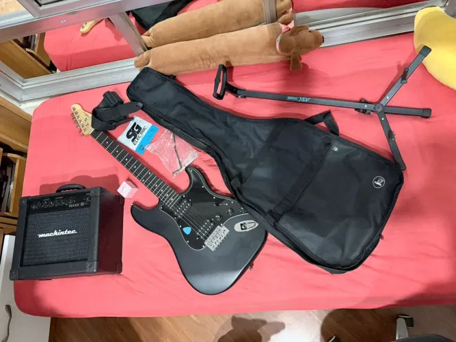 Guitarra Giannini Standard