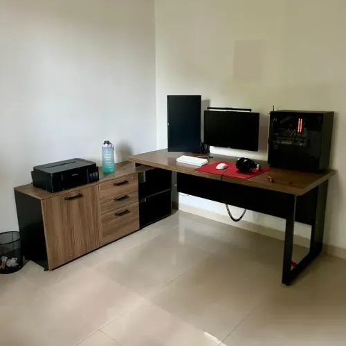 mesa l diretor