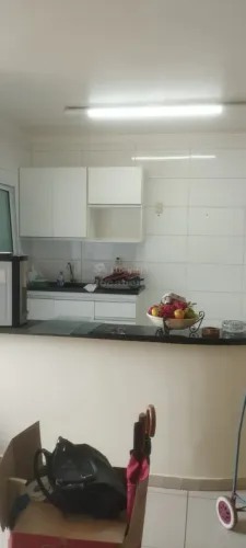 Apartamento Zona Sul para venda e locação com 02 quartos, sendo 01 suíte, armários planeja