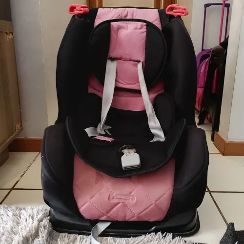Cadeirinha infantil Tutti usada em bom estado