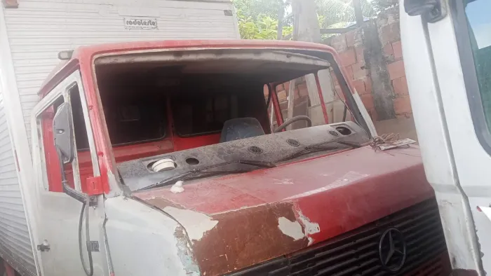 Vendo caminhão 
