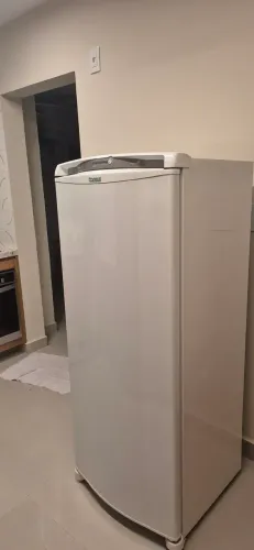 Geladeira Consul para doação (LEIA A DESCRIÇÃO)
