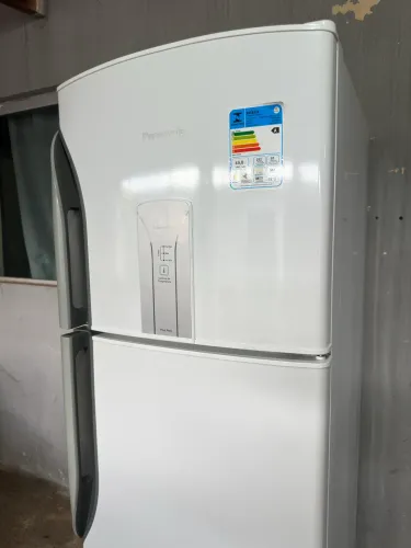 Geladeira FROST FREE 220v ENTREGO PEGO TROCA