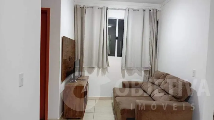 Apartamento mobiliado disponível para aluguel no bairro Jardim Célia em Uberlândia