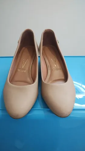 Scarpin Vizzano 37 bege