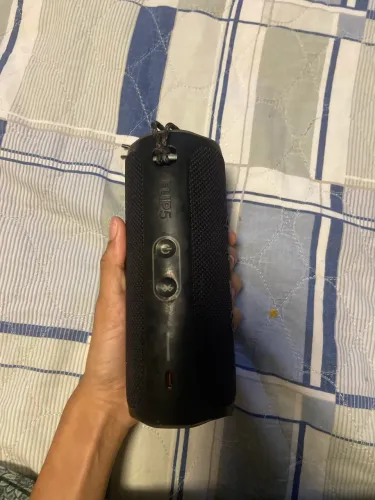 VENDO caixa jbl