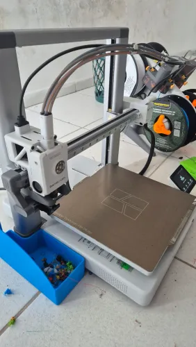 Bambulab A1 Combo muito nova, pouco utilizada