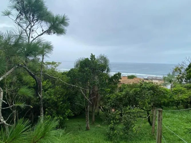 Terreno em Garopaba, nos morrinhos