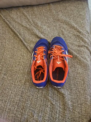 CHUTEIRA FUTSAL ADIDAS TAMNHO 40