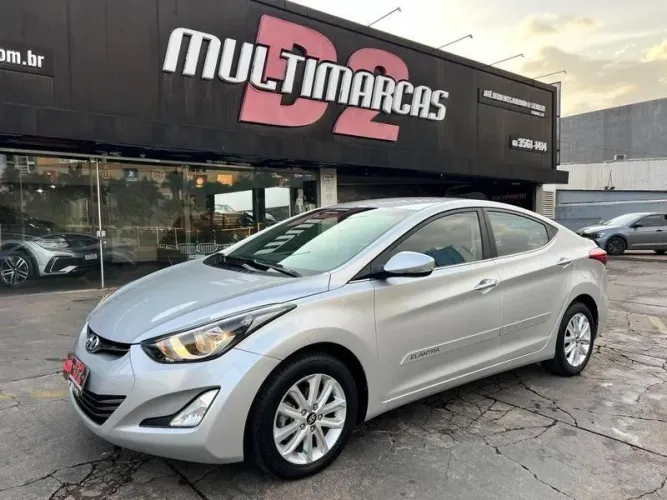 Hyundai Elantra GLS 2.0 16V Flex Aut. 2015