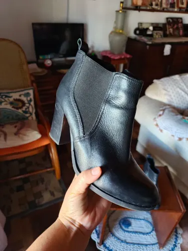 Bota cano Baixo, em couro, n° 38