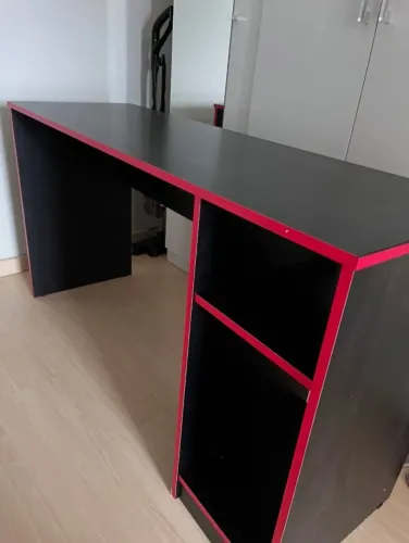 Promoção Mesa Gamer Preta - 27/10/2026