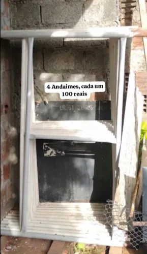 Andaimes 100 reais cada