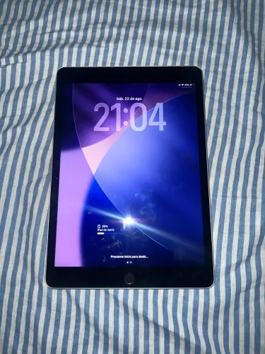 Vendo ipad9+capa+carregador