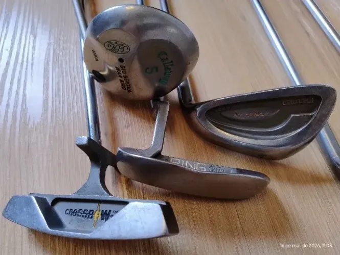 Tacos de golfe (Callaway, CrossBow, Ping, Maruman)