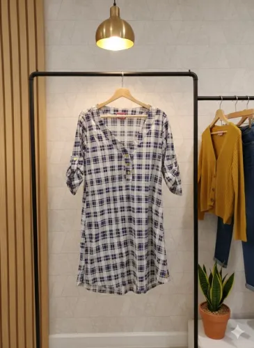 Vestido Mená tamanho M 