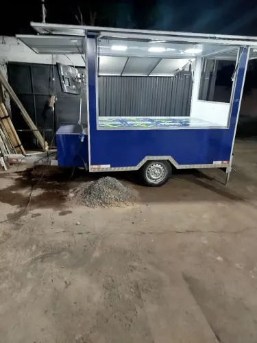 Treilher carretinha banca.