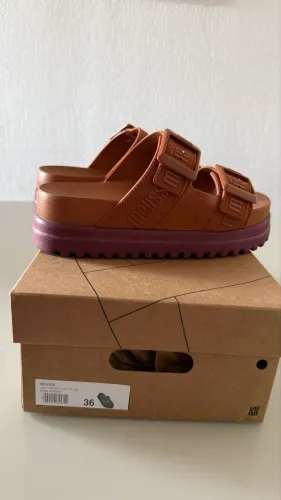 Melissa Cozy