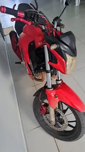 Vendo uma cb twister 250 ano 2018