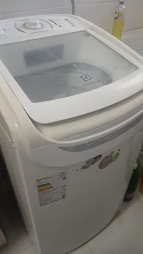 Lavadora Eletrolux 8kg pra retirar peças urgente R$:199,99