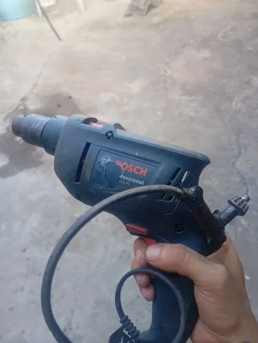 Furadeira BOSCH