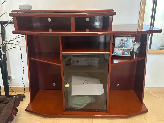Estante/Rack para Sala/quarto de madeira 