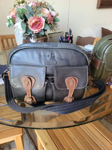Bolsa Black Hold Preta (Couro)