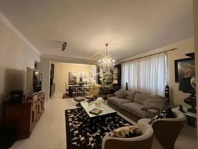 Residencial Apartamento com 3 Dormitório(s) sendo 1 Suíte(s) no Bairro Centro - - Florian