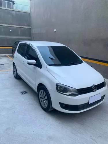 Volkswagen Fox 1.0 MI Total Flex 8V 5P 2011