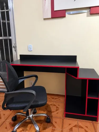 MESA GAMER + CADEIRA DE ESCRITÓRIO 