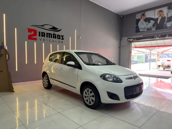 Fiat Palio Attractive 1.0 EVO Fire Flex 8V 5P 2016