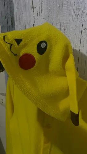 Macacão Pikachu (Pokémon) tamanho 11/12