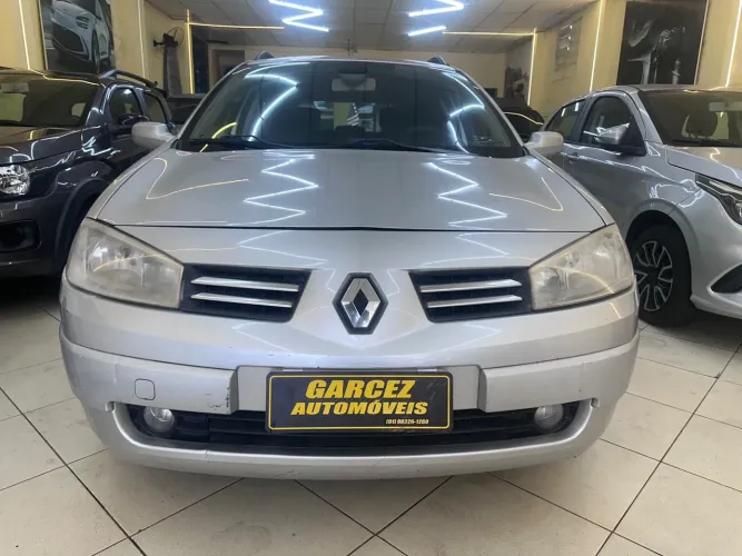 Renault Megane Grand Tour Dynam. Hi-flex 1.6 16V 2013