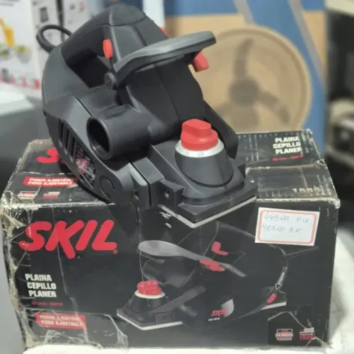 Plaina Elétrica Skil 1555 82mm 550W 220V