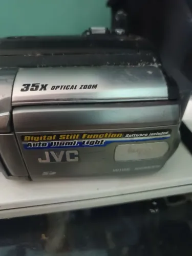 Filmadora JVC
