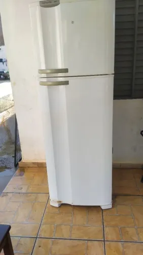 Geladeira eletrolux