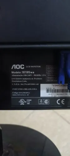 Monitor AOC, modelo 1619Swa
