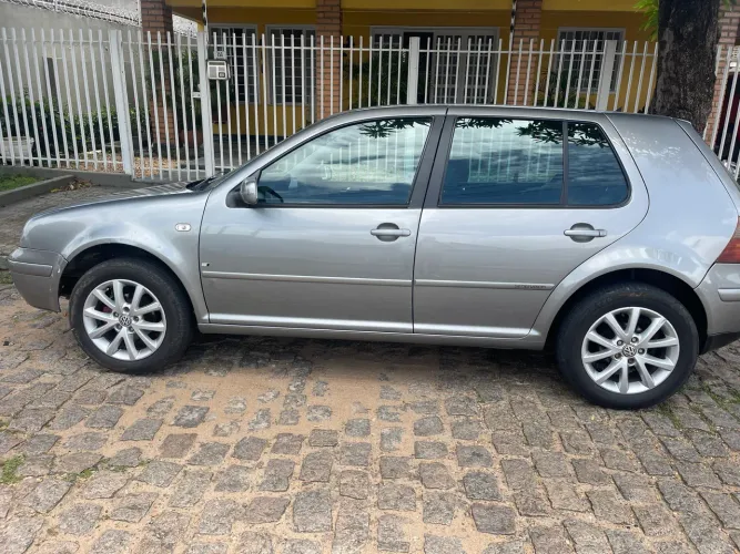 Volkswagen Golf 1.6 MI/ 1.6 MI Gener./black & Silver 2005