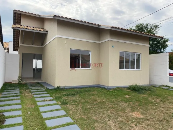 Casa em condomínio à venda em Goiânia